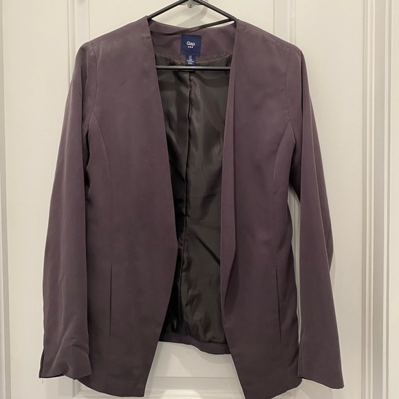 Taupe Gap blazer - Picture 1 of 3